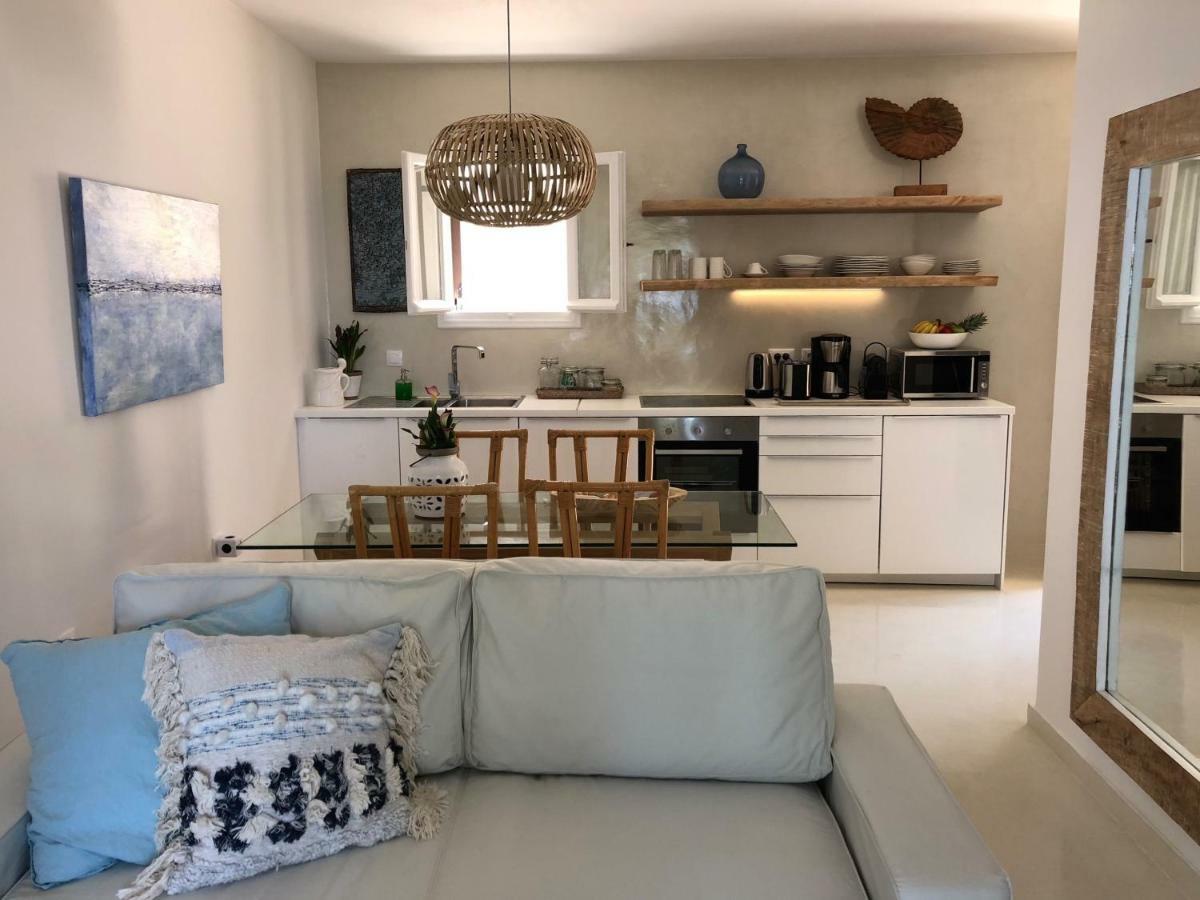 Aqua Seafront Glyfada Corfu Beach House With Garden Exteriör bild