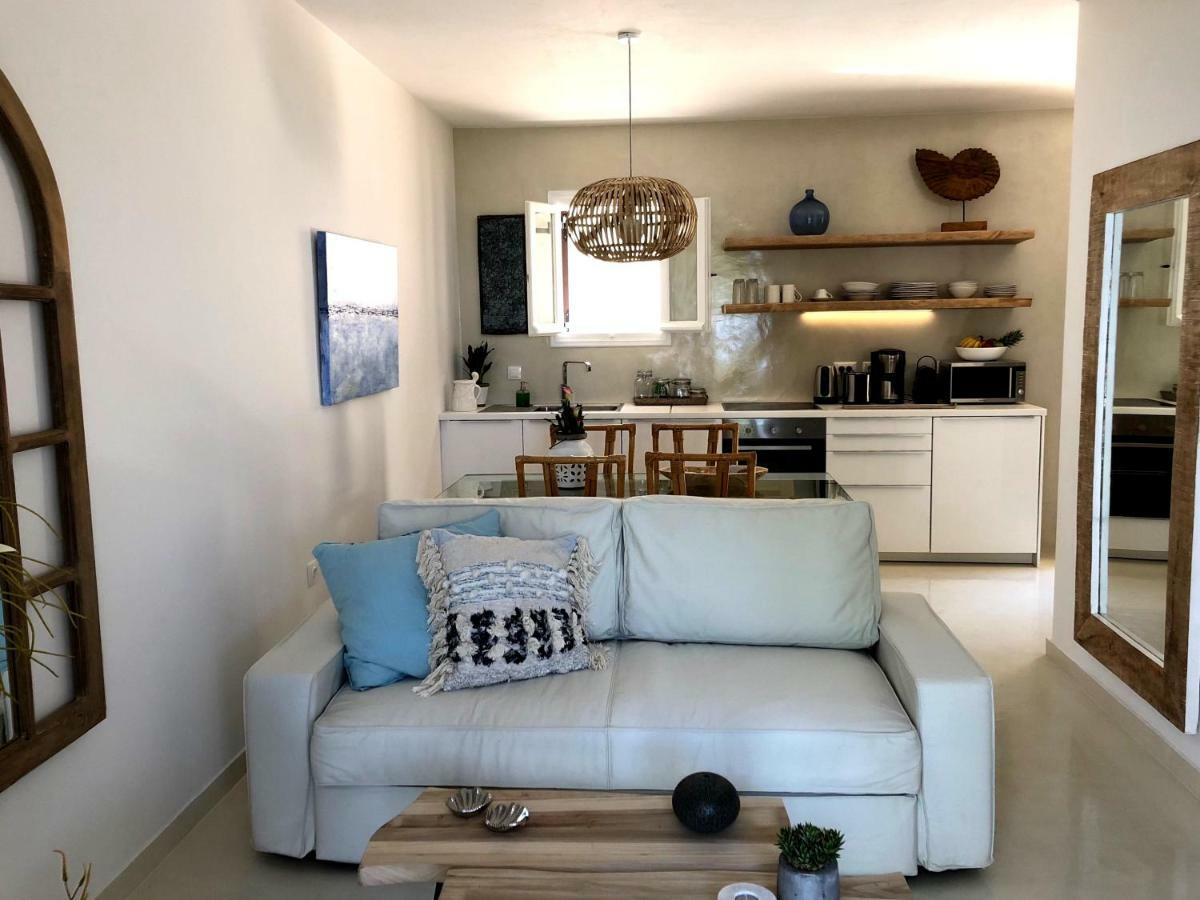 Aqua Seafront Glyfada Corfu Beach House With Garden Exteriör bild