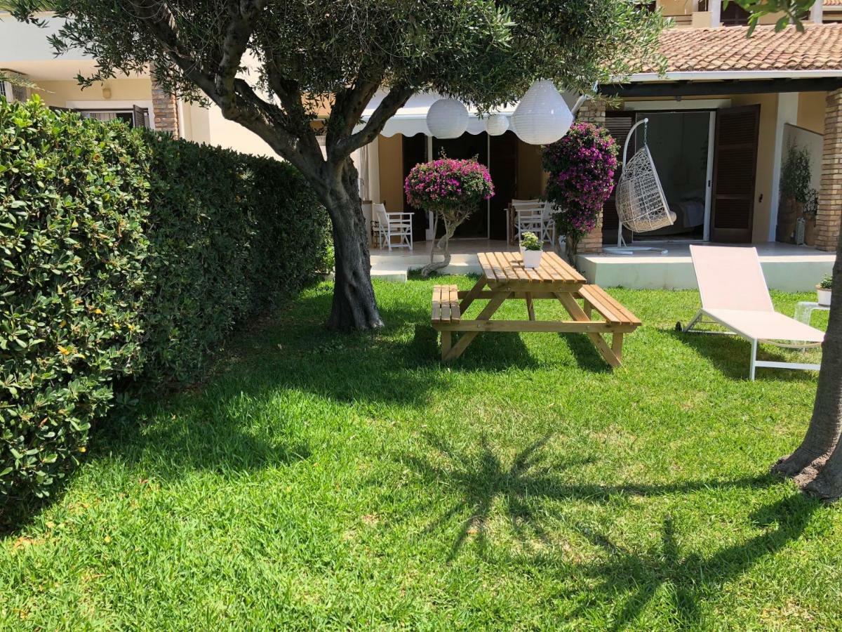 Aqua Seafront Glyfada Corfu Beach House With Garden Exteriör bild