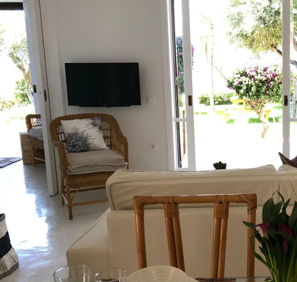 Aqua Seafront Glyfada Corfu Beach House With Garden Exteriör bild